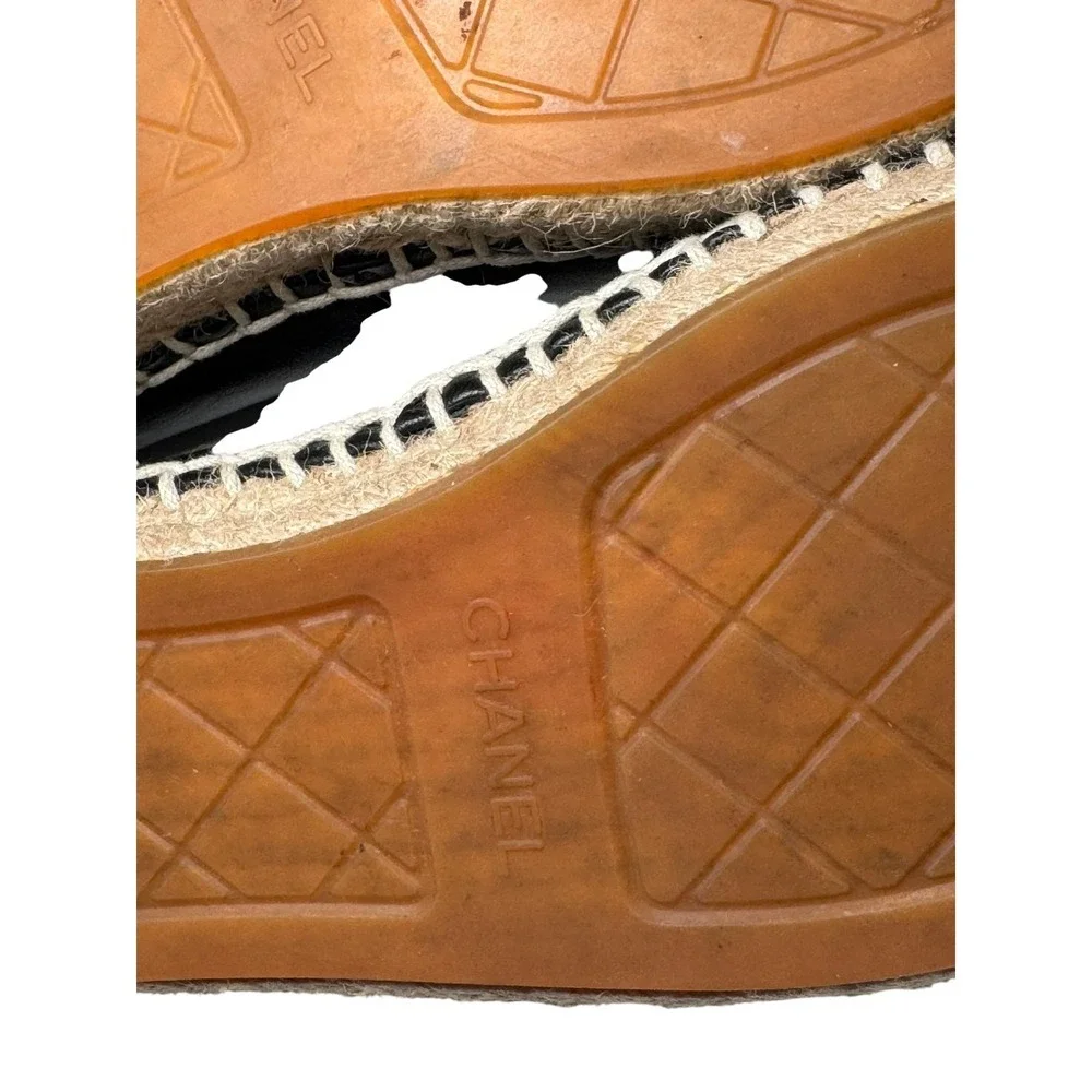 Chanel CC Lambskin Espadrilles 38 Black Leather Logo Flats‎ Slip On